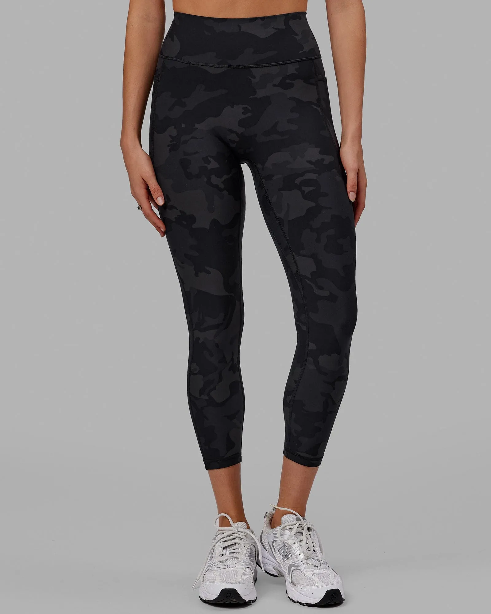 Fusion 7/8 Length Leggings - Black Camo