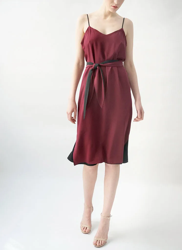 SABINE REVERSIBLE DRESS (BLACK/BERRY)