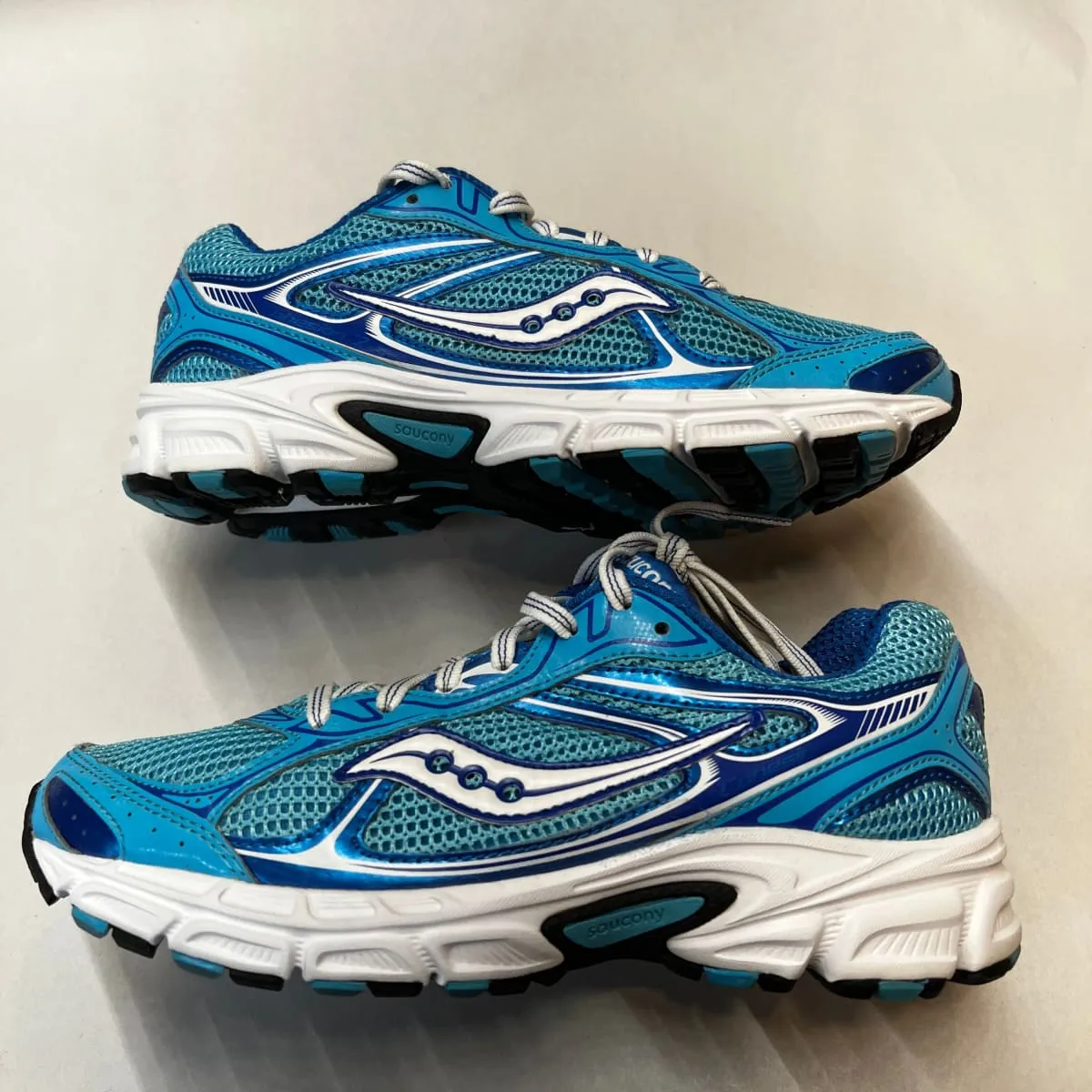 SAUCONY Women's Grid Cohesion 7 -Blue/White- Running Shoe Size 7M - Preowned